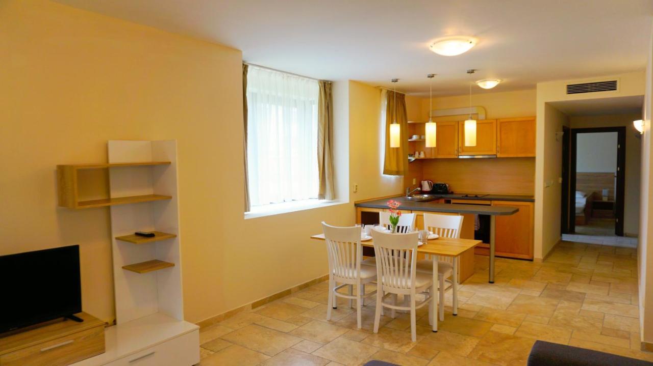 Hc Apartments Kaliakria Topola Exteriér fotografie